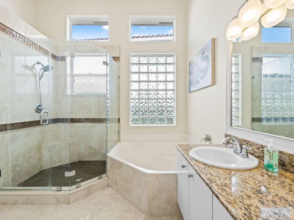 10658 Saint Thomas Drive, Boca Raton FL 33498