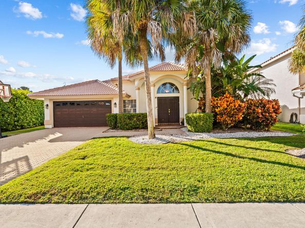 10658 Saint Thomas Drive, Boca Raton FL 33498