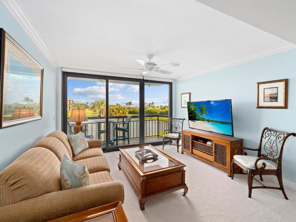 601 S Seas Drive 204, Jupiter FL 33477