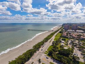 601 S Seas Drive 204, Jupiter FL 33477