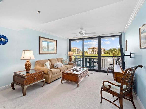 601 S Seas Drive 204, Jupiter FL 33477