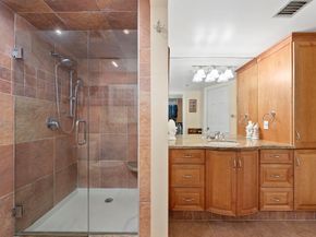 601 S Seas Drive 204, Jupiter FL 33477