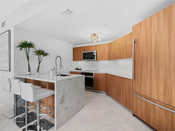 401 N Birch Road 708, Fort Lauderdale FL 33304