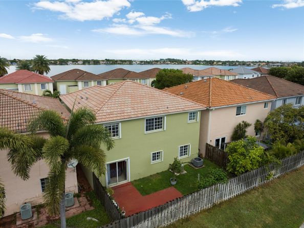 13518 SW 142nd Ter, Miami FL 33186