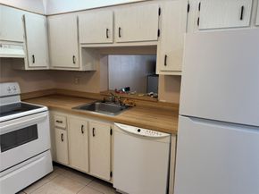 2860 Somerset Drive 317K, Fort Lauderdale FL 33311