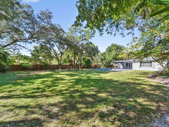 4330 SW 7th Street, Plantation FL 33317