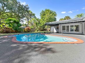 4330 SW 7th Street, Plantation FL 33317