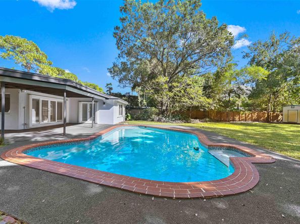 4330 SW 7th Street, Plantation FL 33317