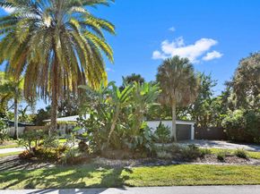 4330 SW 7th Street, Plantation FL 33317