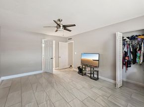 6301 N Falls Circle Dr 111, Lauderhill FL 33319