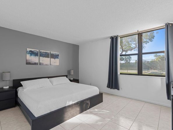 500 Egret Circle 8109, Delray Beach FL 33444