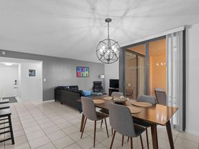 500 Egret Circle 8109, Delray Beach FL 33444