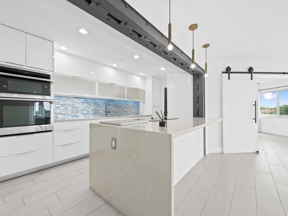 877 NE 195th St 422, Miami FL 33179