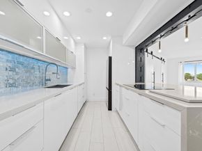 877 NE 195th St 422, Miami FL 33179