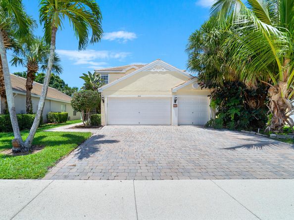 244 Kensington Way, Royal Palm Beach FL 33414