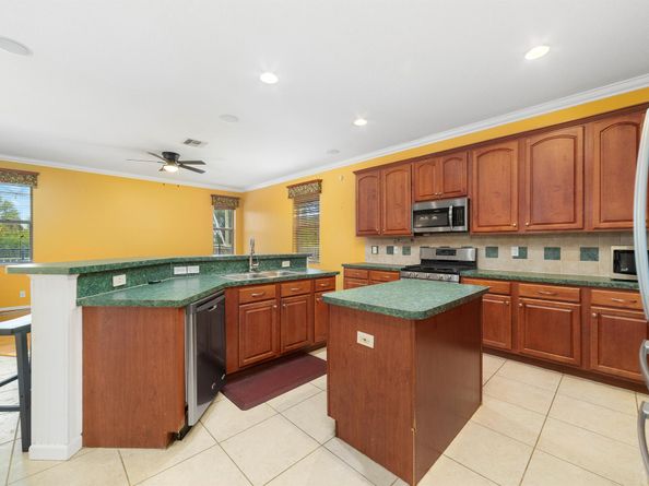 244 Kensington Way, Royal Palm Beach FL 33414