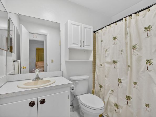 100 Leisure Lake Circle 102, Boynton Beach FL 33426