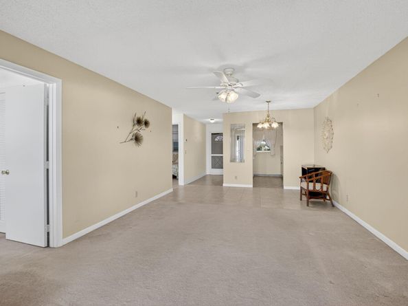 100 Leisure Lake Circle 102, Boynton Beach FL 33426