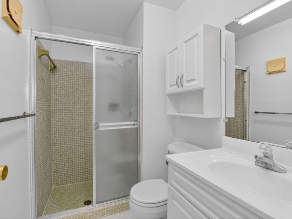 100 Leisure Lake Circle 102, Boynton Beach FL 33426