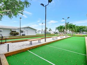 100 Leisure Lake Circle 102, Boynton Beach FL 33426