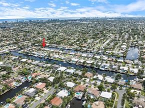 370 SE 3rd Ct, Pompano Beach FL 33060