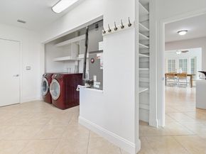 370 SE 3rd Ct, Pompano Beach FL 33060