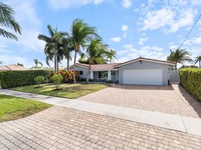 370 SE 3rd Ct, Pompano Beach FL 33060