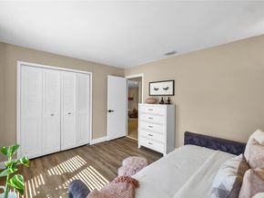 8871 NW 3rd St, Pembroke Pines FL 33024