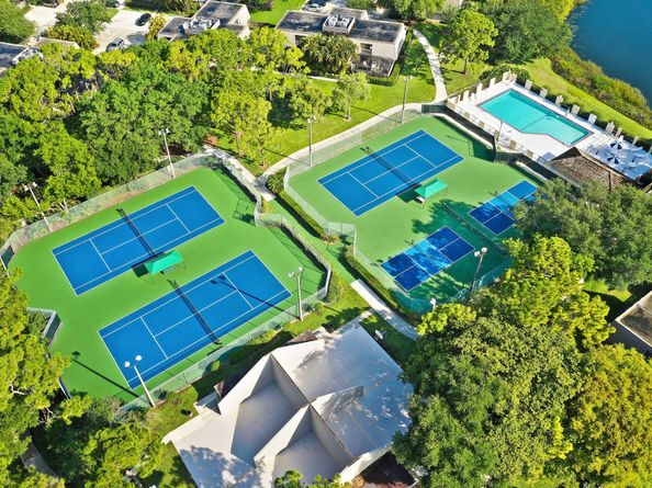 608 6th Terrace, Palm Beach Gardens FL 33418