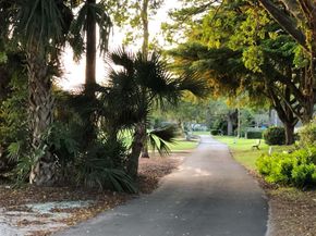 608 6th Terrace, Palm Beach Gardens FL 33418