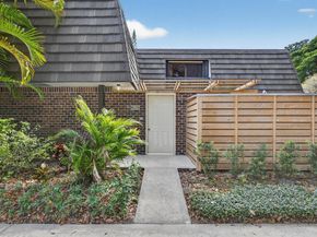 608 6th Terrace, Palm Beach Gardens FL 33418