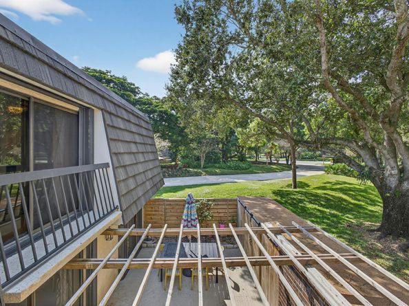 608 6th Terrace, Palm Beach Gardens FL 33418