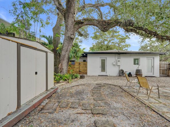 1125 SW 15th Ter, Fort Lauderdale FL 33312