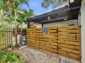 1125 SW 15th Ter, Fort Lauderdale FL 33312