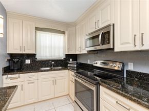 2731 NE 14th Street Cswy 110, Pompano Beach FL 33062