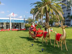 2731 NE 14th Street Cswy 110, Pompano Beach FL 33062