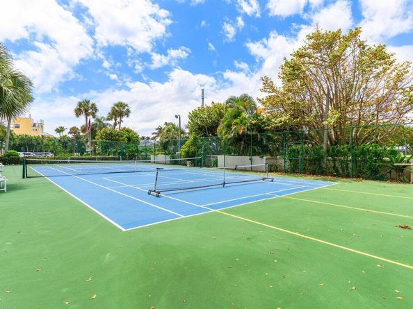 176 Helios Drive 104, Jupiter FL 33477