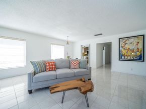 6 Lucerne Avenue, Lake Worth Beach FL 33460