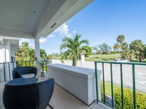 6 Lucerne Avenue, Lake Worth Beach FL 33460