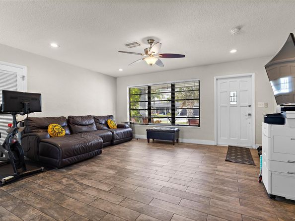 5160 NE 18th Terrace, Fort Lauderdale FL 33308