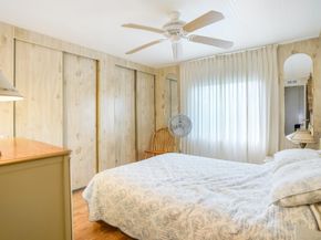 8517 SW 16th Pl, Davie FL 33324