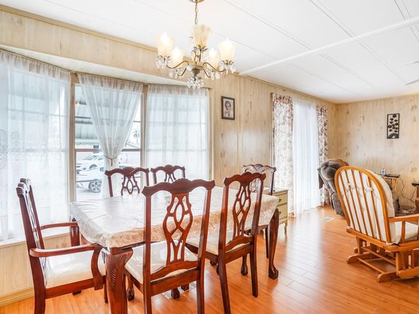 8517 SW 16th Pl, Davie FL 33324