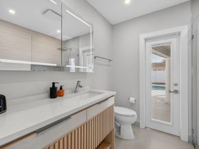 5950 NE 28th Avenue, Fort Lauderdale FL 33308