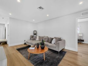 5950 NE 28th Avenue, Fort Lauderdale FL 33308