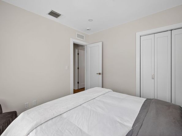 5950 NE 28th Avenue, Fort Lauderdale FL 33308