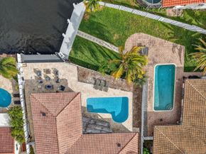 5950 NE 28th Avenue, Fort Lauderdale FL 33308