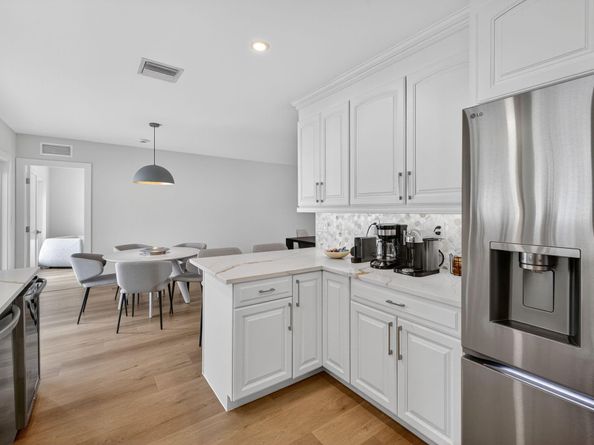 5950 NE 28th Avenue, Fort Lauderdale FL 33308