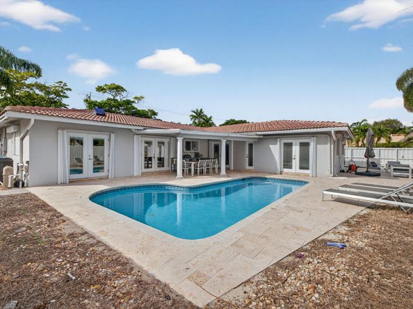 5950 NE 28th Avenue, Fort Lauderdale FL 33308