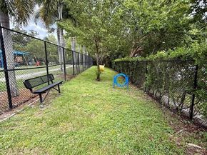 5717 Coral Lake Dr 205, Pompano Beach FL 33063