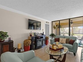 5717 Coral Lake Dr 205, Pompano Beach FL 33063